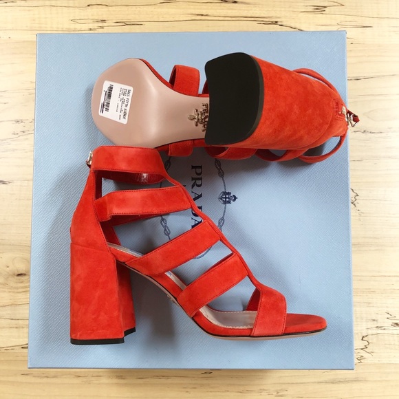 Prada❤️ Size 6 /36 Red Suede Gladiator Block Heel Sandal - Picture 2 of 6